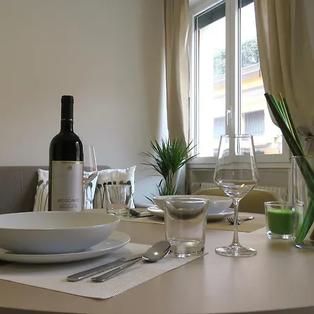 8 Colonne Apartman Bologna