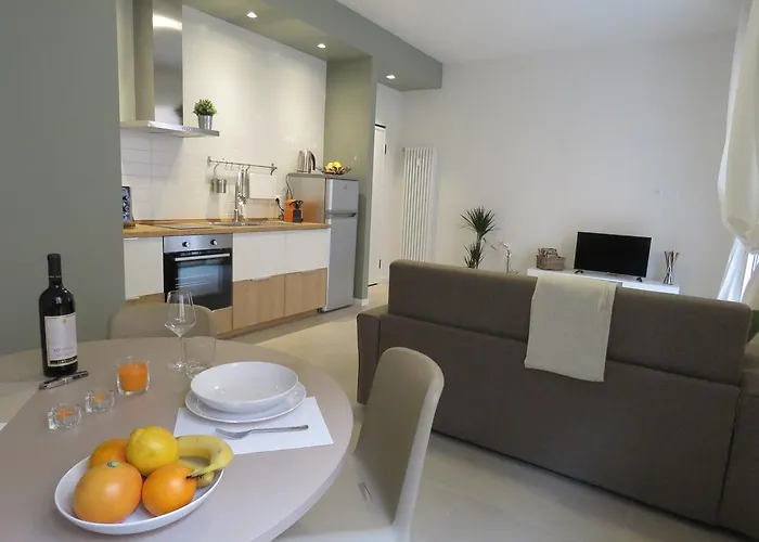 8 Colonne Apartamento