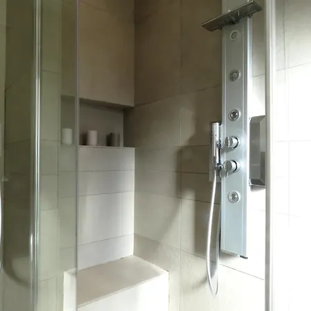 8 Colonne Appartement